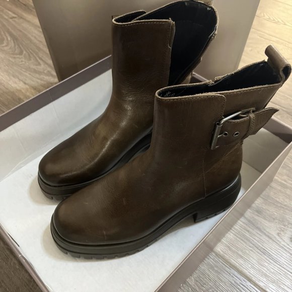 Franco Sarto Women's Jersey Booties Olive Size 9 Minor Scratches Check Pics B4HP - Picture 6 of 9